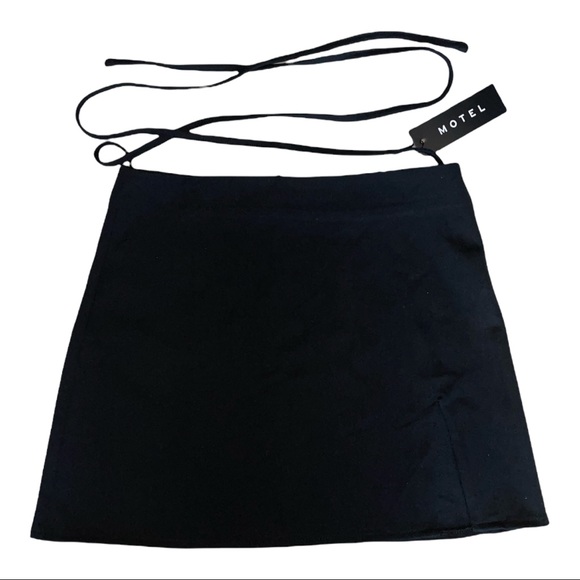 Motel Rocks Dresses & Skirts - Motel Rocks skirt